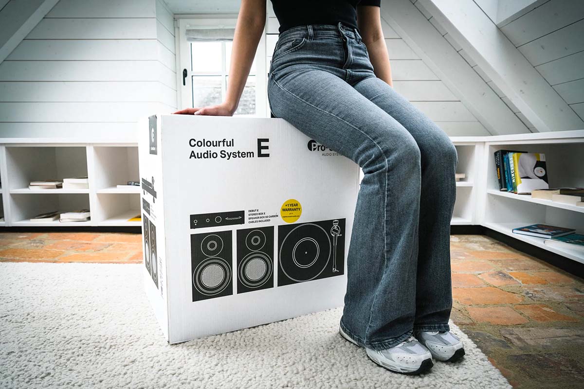 Pro-Ject Colourful Audio System E | Unilet Sound & Vision